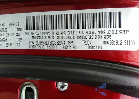 2016 Ram 1500 Lone Star z USA, uszkodzony, nr VIN 3C6RR6LT3GG292374